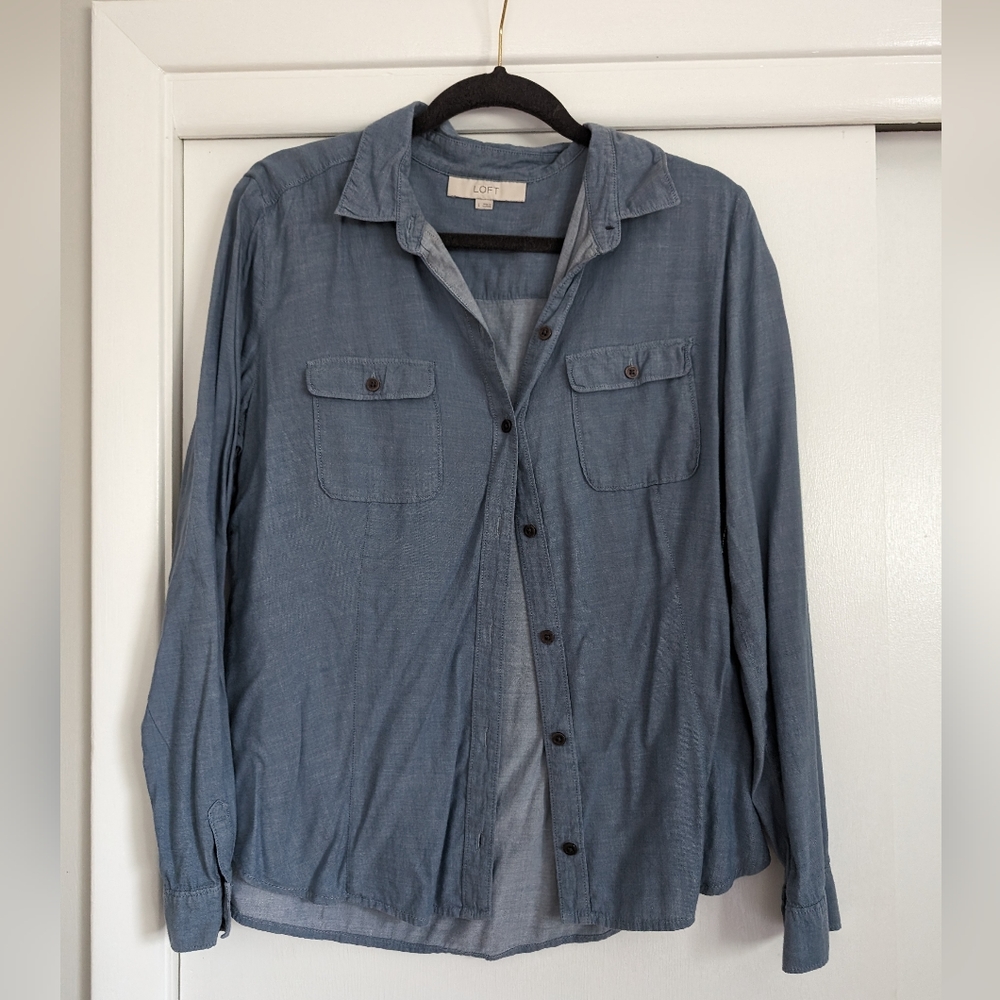 Loft Chambray Shirt Size L